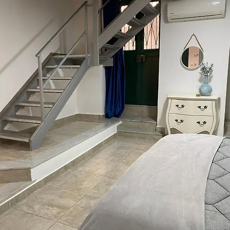 Mavi House Feriehus Catania