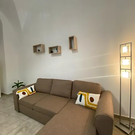 Mavi House